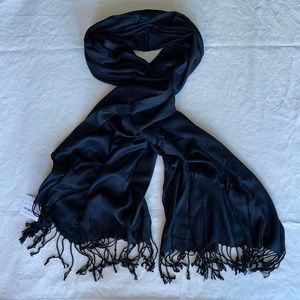 Liz Claiborne Soft Black Wrap / Scarf with Fringe